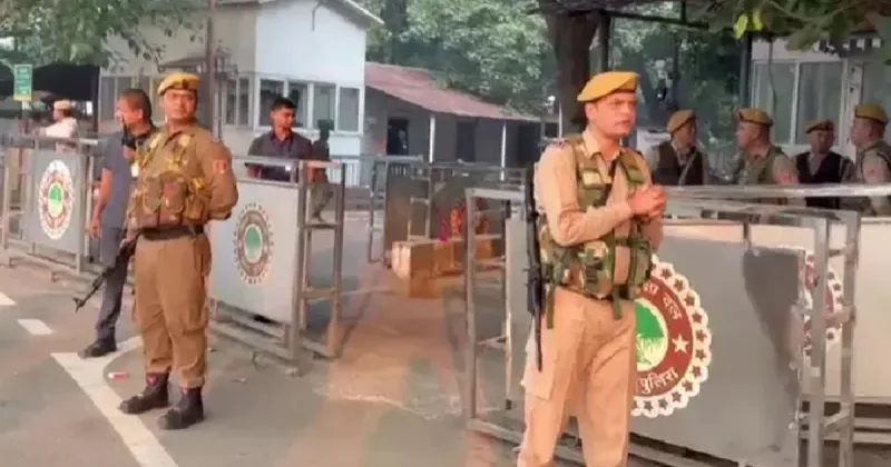 ബീഹാറിൽ വോട്ടെണ്ണൽ കനത്ത സുരക്ഷയിൽ; ഓരോ സ്ട്രോങ്ങ് റൂമിനും ചുറ്റും മൂന്ന് ലെയർ സുരക്ഷ, സെൻസിറ്റീവ് പ്രദേശങ്ങളിൽ സായുധ സേന