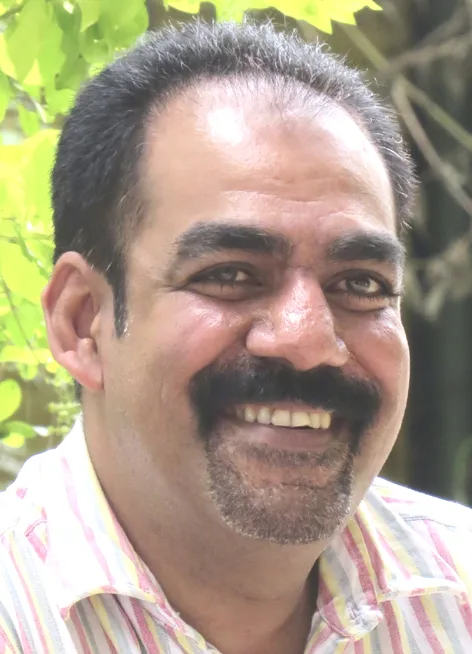 ഡോ. ഡെയ്സന്‍ പാണേങ്ങാടന്‍