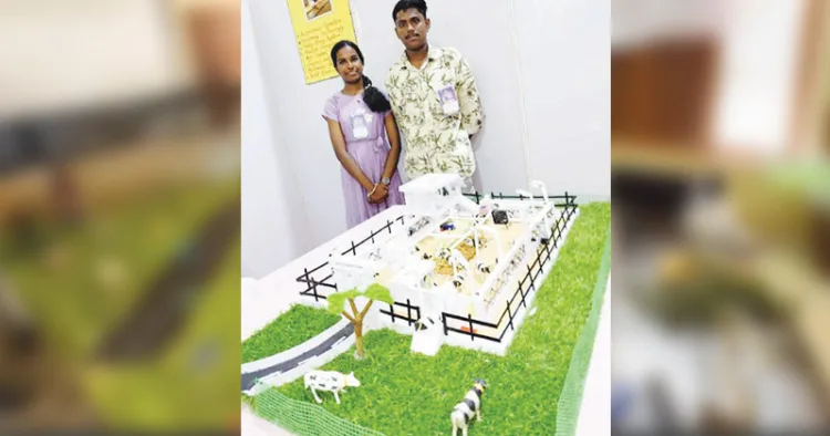 കൊല്ലം മൈലോട് ടിഇഎംവിഎച്ച്എസ്എസിലെ പ്ലസ്ടു വിദ്യാര്ത്ഥികള് അവതരിപ്പിച്ച റോബോട്ടിക്സ് ഡയറി ഫാം