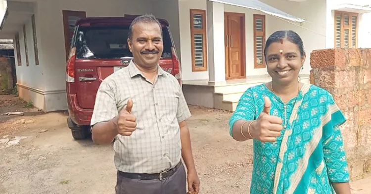 പവിത്രനും ശ്രീജയും രാവിലെ വീട്ടില്‍ നിന്ന് പ്രചരണത്തിലേക്ക്‌