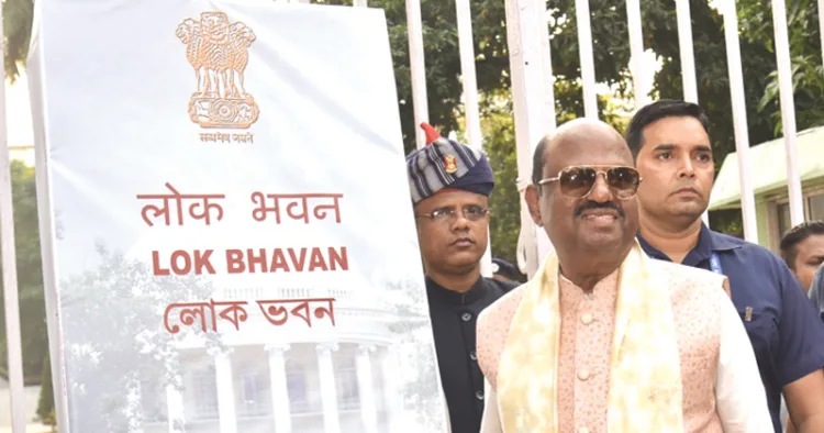കൊല്‍ക്കത്തയില്‍ രാജ്ഭവന്റെ പേര് ലോക്ഭവന്‍ എന്ന് ഗവര്‍ണര്‍ ഡോ. സി. വി. ആനന്ദബോസ് പുനര്‍നാമകരണം ചെയ്തപ്പോള്‍