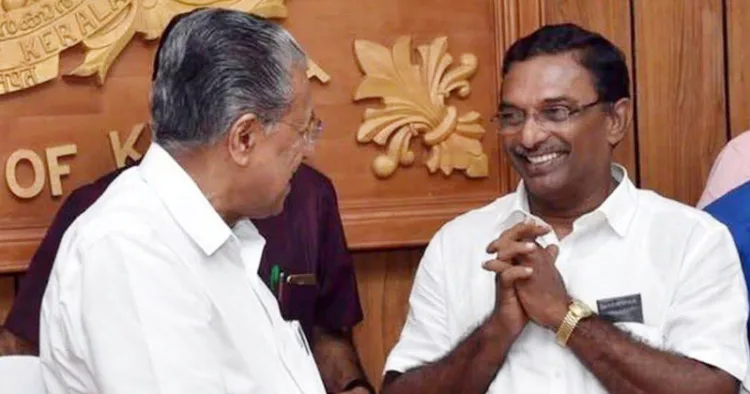 എ. പത്മകുമാര്‍ മുഖ്യമന്ത്രി പിണറായി വിജയനൊപ്പം (ഫയല്‍ ചിത്രം)