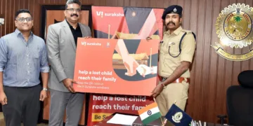 പത്തനംതിട്ട ജില്ലാ പോലീസ് ഓഫീസില്‍ ആനന്ദ് ആര്‍ ഐ.പി.എസ് (എസ് പി, പത്തനംതിട്ട), ജോര്‍ജ് മാത്യു വി (വി ബിസിനസ് ഹെഡ് - കേരളം), ജോര്‍ജ് മാത്യൂസ് (വി മാർക്കറ്റിംഗ് ഹെഡ് - കേരളം) എന്നിവർ ചേർന്ന് ശബരിമലയിൽ എത്തുന്ന കുട്ടികളുടെ സുരക്ഷയ്ക്കായുള്ള 'വി സുരക്ഷാ' പദ്ധതി അവതരിപ്പിക്കുന്നു