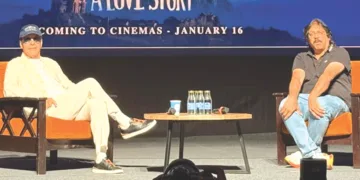 വിധു വിനോദ് ചോപ്ര അഭിജിത് ജോഷിയ്‌ക്കൊപ്പം തുറന്ന സംവാദത്തില്‍ പങ്കെടുത്തപ്പോള്‍