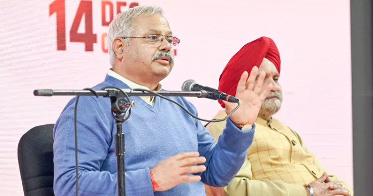 ആര്‍എസ്എസ് അഖില ഭാരതീയ പ്രചാര്‍ പ്രമുഖ് സുനില്‍ ആംബേക്കര്‍ സംസാരിക്കുന്നു