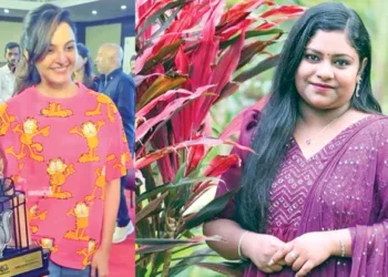 അനു കുരിശിങ്കല്‍ മഞ്ജുവാര്യര്‍ക്കൊപ്പം പുരസ്‌കാരദാന ചടങ്ങില്‍