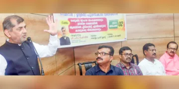 സ്വദേശി ജാഗരണ്‍ മഞ്ച് സെമിനാറില്‍ അഖില ഭാരതീയ പര്യാവരണ്‍ പ്രമുഖ് പ്രദീപ് ദീപക് ശര്‍മ സംസാരിക്കുന്നു