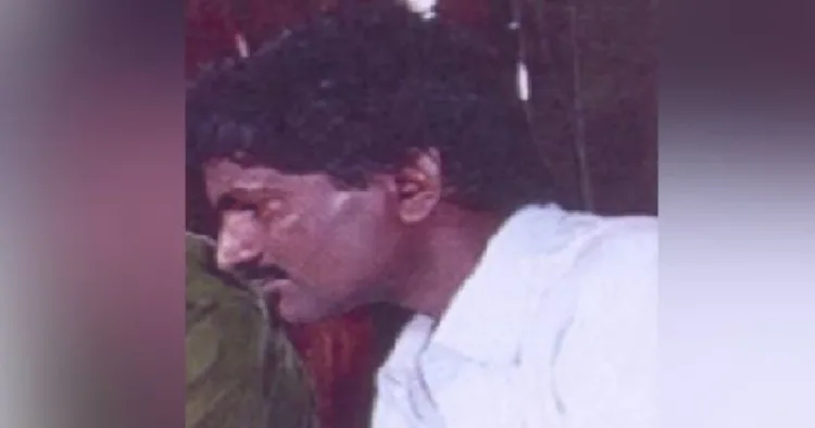 തെലുങ്കാനയില്‍ നിന്നുള്ള ഇപ്പോള്‍ ഒളിവില്‍ കഴിയുന്ന നക്സലൈറ്റ് നേതാവ് ദേവ് ജി