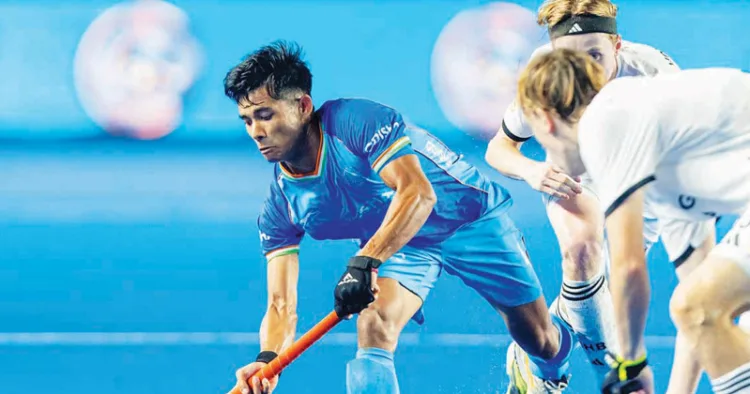 ഭാരതം-ജര്‍മനി ജൂനിയര്‍ ഹോക്കി ലോകകപ്പ് സെമി
പോരാട്ടത്തില്‍ നിന്ന്‌