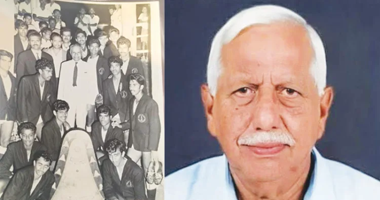 1972 ല് ചരിത്രത്തില് ആദ്യമായി കാലിക്കറ്റ് യൂണിവേഴ്സിറ്റി ഓള് ഇന്ത്യ ചാമ്പ്യന്മാരായപ്പോള് അന്നത്തെ വൈസ് ചാന്സലര് എം.എം. ഗനിയക്കൊപ്പം ടീം അംഗങ്ങള്. നില്
ക്കുന്നവരില് വലത്തേയറ്റത്ത് കൈയില് ബൂട്ട് പിടിച്ച്
പി. പൗലോസും(ഫയല്)