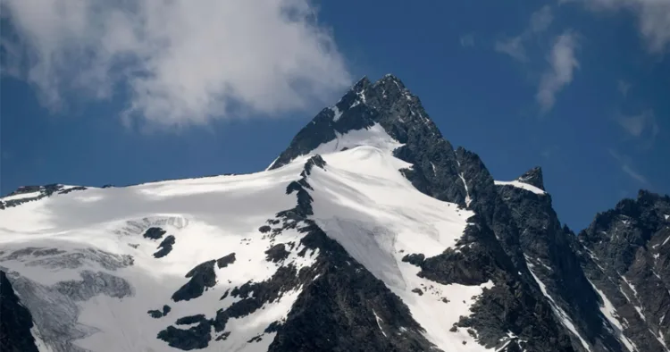 ഓസ്ട്രിയയിലെ ഏറ്റവും ഉയരമുള്ള കൊടുമുടി ഗ്രോസ്ഗ്ലോക്ക്നർ