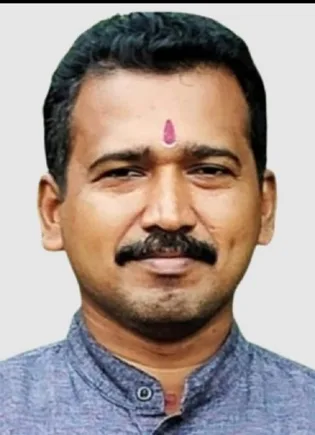 ഡോ. രാജകൃഷ്ണന്‍ വി.കെ