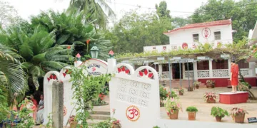 സ്വാമി ഓംകാറിന്റെ ശ്രീ ശാന്തി ആശ്രമം