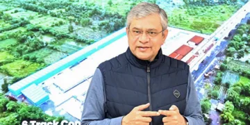 മുംബൈ- അഹമ്മദാബാദ് ഹൈസ്പീഡ് റെയില്‍ പദ്ധതിയുടെ നിര്‍മാണ പുരോഗതി വാര്‍ത്താസമ്മേളനത്തില്‍ കേന്ദ്രമന്ത്രി അശ്വിനി വൈഷ്ണവ് വിശദീകരിക്കുന്നു