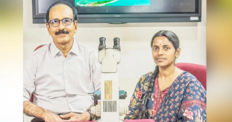 ഡോ. എസ്. ബിജോയ് നന്ദന്‍ മറൈന്‍ ബയോളജി വിഭാഗം ഗവേഷക കെ. നീലിമ വാസുവിനോടൊപ്പം