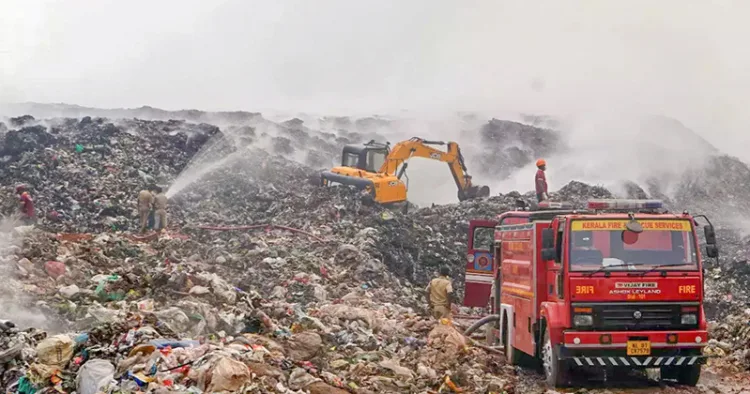 2023 മാര്‍ച്ചില്‍ ബ്രഹ്‌മപുരം ഖരമാലിന്യ സംസ്‌കരണ പ്ലാന്റിലുണ്ടായ തീപ്പിടിത്തം (ഫയല്‍ ചിത്രം)
