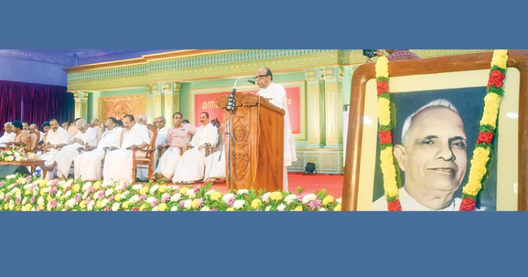 149-ാമത് മന്നം ജയന്തി ആഘോഷം പെരുന്നയില്‍ ഉദ്ഘാടനം ചെയ്ത് ദേശീയ ന്യൂനപക്ഷ വിദ്യാഭ്യാസ കമ്മിഷന്‍ അംഗം ഡോ. സിറിയക് തോമസ് സംസാരിക്കുന്നു