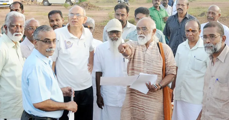 കേരളത്തിലെത്തിയ മാധവ് ഗാഡ്ഗിലിനൊപ്പം കുമ്മനം രാജശേഖരന്‍, വി.എസ്. വിജയന്‍ തുടങ്ങിയവര്‍