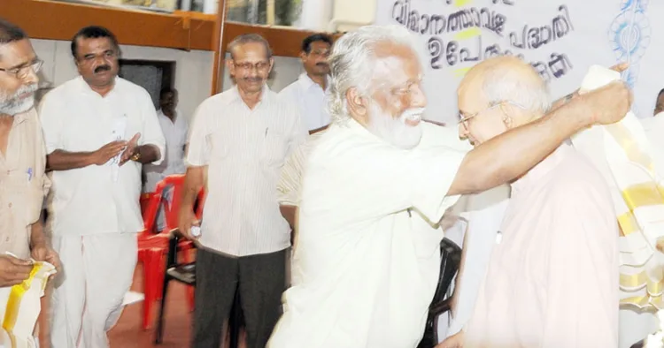 ഡോ. മാധവ് ഗാഡ്ഗില്‍ ആറന്മുളയിലെത്തിയപ്പോള്‍