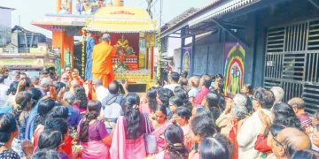 തിരുനാവായ മഹാമാഘ മഹോത്സവത്തോടനുബന്ധിച്ചുള്ള മഹാമേരു രഥയാത്ര പാലക്കാട് കല്പാത്തിയില്‍ നിന്നാരംഭിച്ചപ്പോള്‍