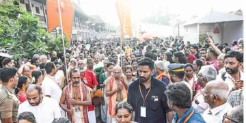 47-ാമത് മുറജപ-ലക്ഷദീപ ഭക്തജന ആഘോഷസമിതിയുടെ ആഭിമുഖ്യത്തില്‍ നടന്ന സാംസ്‌കാരിക ഘോഷയാത്ര യില്‍ നിന്ന്‌