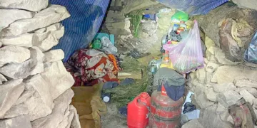 കിഷ്ത്വാറില്‍ സേന കണ്ടെത്തിയ ഭീകരസംഘടനയുടെ ഒളിത്താവളം