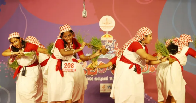 എച്ച്എസ്എസ് വിഭാഗം പണിയനൃത്തം മത്സരം (ബഥനി എച്ച്എസ്എസ്, കുന്ദംകുളം)