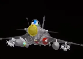 റഫാല്‍ യുദ്ധവിമാനത്തിന്‍റെ രാത്രി ദൃശ്യം