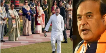 ഗമോസ എന്ന ഷാള്‍ ധരിച്ച് രാഷ്ട്രപതിയുടെ വിരുന്നിന് എത്തിയ മുന്‍ രാഷ്ട്രപതി രാംനാഥ് കോവിന്ദ് ഉള്‍പ്പടെയുള്ളവര്‍ ഷാള്‍ ധരിയ്ക്കാതെ വിരുന്നിനെത്തിയ രാഹുല്‍ ഗാന്ധിയെ നോക്കുന്നു (ഇടത്ത്) രാഹുല്‍ ഗാന്ധി മാത്രമാണ് രാഷ്ട്രപതിയുടെ നിര്‍ദേശത്തെ ധിക്കരിക്കുന്ന വസ്ത്രധാരണവുമായി വിരുന്നില്‍ എത്തിയ ഏകവ്യക്തി.