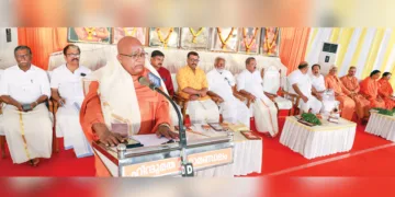 ചെറുകോല്‍പ്പുഴ ഹിന്ദുമത സമ്മേളനത്തിന്റെ സമാപന സമ്മേളനം ശിവഗിരി മഠം പ്രസിഡന്റ് സ്വാമി സച്ചിദാനന്ദ ഉദ്ഘാടനം ചെയ്യുന്നു