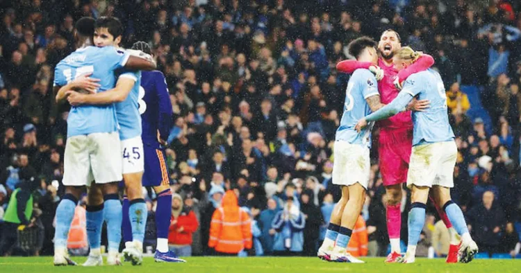 സിറ്റി താരങ്ങള്‍ വിജയാഘോഷത്തില്‍