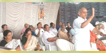 മലപ്പുറം ജില്ലയിലെ അമരമ്പലത്ത് ഹിന്ദു ഏകതാ സമ്മേളനത്തില്‍ പ്രജ്ഞ പ്രവാഹ് സംയോജകന്‍ ജെ. നന്ദകുമാര്‍ മുഖ്യപ്രഭാഷണം നടത്തുന്നു