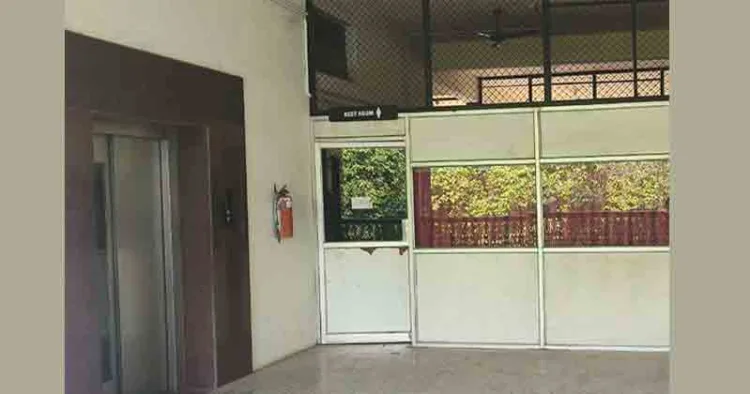 ശ്രീശങ്കരാചാര്യ സംസ്‌കൃത സര്‍വകലാശാലയിലെ നിസ്‌കാരമുറി