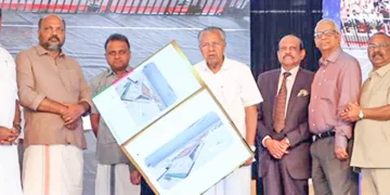 സിയാല്‍ എയ്‌റോ പാര്‍ക്ക് ഒന്നാംഘട്ട ഉദ്ഘാടനം മുഖ്യമന്ത്രി പിണറായി വിജയന്‍ നിര്‍വഹിക്കുന്നു
