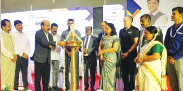 അന്താരാഷ്ട്ര കായിക സിമ്പോസിയം കേരള യൂണിവേഴ്‌സിറ്റി വൈസ് ചാന്‍സലര്‍ ഡോ. മോഹനന്‍ കുന്നുമ്മല്‍ ഉദ്ഘാടനം നിര്‍വ്വഹിക്കുന്നു