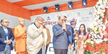 'വിവേക് യാത്ര'ക്ക് കൊല്‍ക്കത്തയില്‍ ബംഗാള്‍ ഗവര്‍ണര്‍ ഡോ. സി.വി. ആനന്ദബോസ് തുടക്കം കുറിച്ചപ്പോള്‍