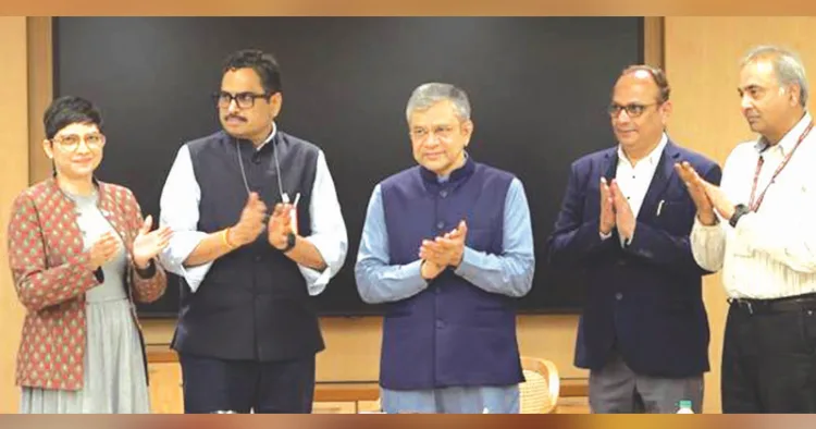 ദേശീയ എഐ സ്‌കില്ലിങ് സംരംഭത്തിന് കേന്ദ്ര മന്ത്രി അശ്വിനി വൈഷ്ണവ് തുടക്കം കുറിച്ചപ്പോള്‍