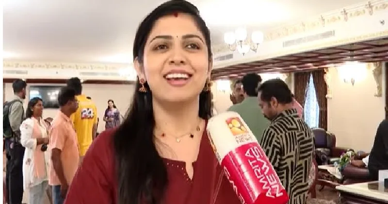 വോട്ടിംഗ് മെഷീനില് പേര് അഞ്ജലി നായര് എന്ന് വേണമെന്ന് ആവശ്യപ്പെട്ട് തൃപ്പൂണിത്തുറയിലെ എന് ഡി എ സ്ഥാനാര്ഥി ഹൈക്കോടതിയില്