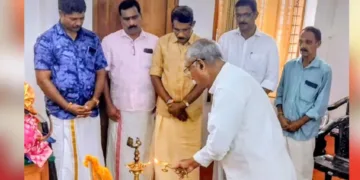 ഭാരതീയ മത്സ്യ പ്രവര്‍ത്തക സംഘം സംസ്ഥാന സമിതി യോഗം കലൂര്‍ പാവക്കുളം ഹിന്ദു സേവാ കേന്ദ്രത്തില്‍ സീമാ ജാഗരണ്‍ മഞ്ച് ദേശീയ സംരക്ഷക് എ. ഗോപാലകൃഷ്ണന്‍ ഉദ്ഘാടനം ചെയ്യുന്നു