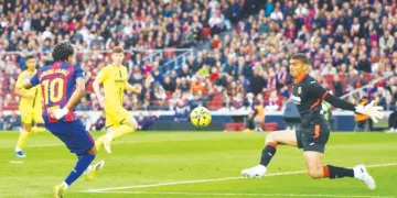 വിയ്യാറയലിനെതിരായ ലാലിഗ മത്സരത്തില്‍ ലാമിനെ യമാല്‍ ഹാട്രിക് ഗോള്‍ തികയ്ക്കുന്നു