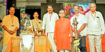 ഭോപ്പാലില്‍ ശബരിമല അയ്യപ്പ സേവാ സമാജം മധ്യഭാരത പ്രാന്തത്തിന്റെ ആഭിമുഖ്യത്തില്‍ സംഘടിപ്പിച്ച 'വിഷു സംഗമം' ഉദ്ഘാടന സഭ