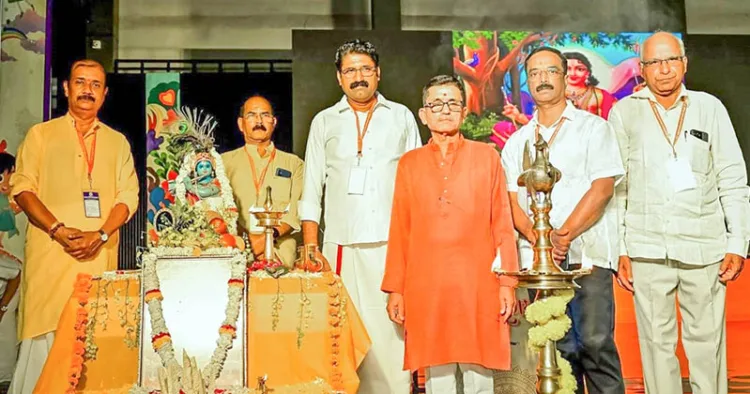 ഭോപ്പാലില്‍ ശബരിമല അയ്യപ്പ സേവാ സമാജം മധ്യഭാരത പ്രാന്തത്തിന്റെ ആഭിമുഖ്യത്തില്‍ സംഘടിപ്പിച്ച 'വിഷു സംഗമം' ഉദ്ഘാടന സഭ