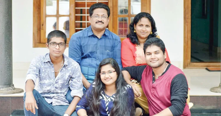 ഫ്രാന്‍സിസ് ടി.മാവേലിക്കരയുടെ കുടുംബം