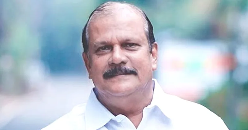 പാലാ ബിഷപ് ഹൗസിലെത്തി പി.സി ജോർജ്; മാർ ജോസഫ് പള്ളിക്കാപ്പറമ്പിൽ തലയിൽ കൈവെച്ച് അനുഗ്രഹിച്ചു, കൊന്തയും കുരിശും നൽകി