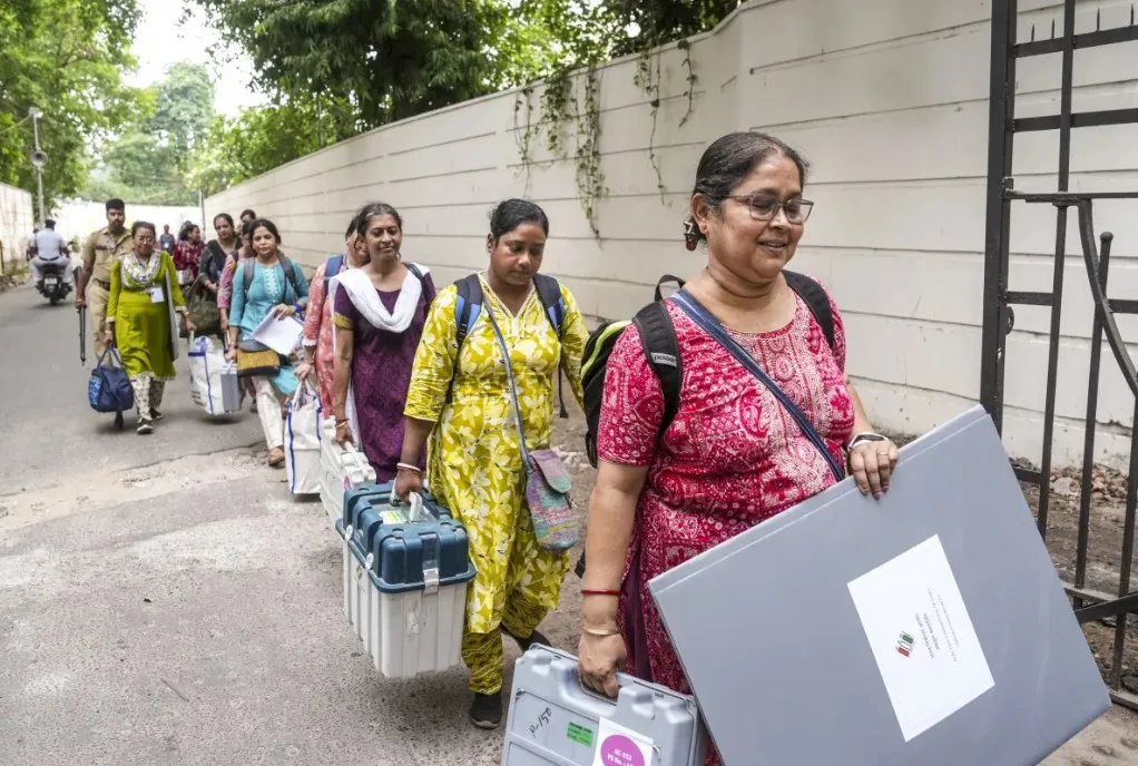 ബംഗാളിൽ റീ പോളിങ് നടത്തുമോ? 77 ബൂത്തുകളിൽ പരിഗണനയെന്ന് തെരഞ്ഞെടുപ്പുകമ്മീഷൻ; ഇന്നറിയാം