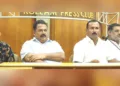 കൊല്ലം പ്രസ്‌ക്ലബ്ബില്‍ ബിജെപി സംസ്ഥാന ഉപാധ്യക്ഷന്‍ ഷോണ്‍ ജോര്‍ജ് മാധ്യമപ്രവര്‍ത്തകരോട് സംസാരിക്കുന്നു