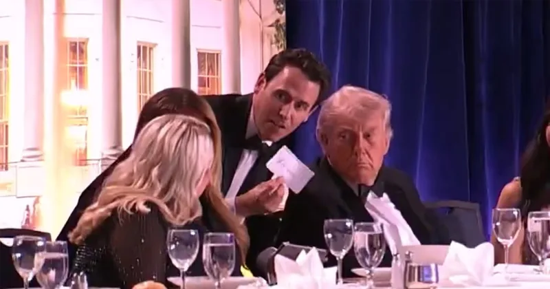 ട്രംപിന് മുന്നിൽ വെടിവെപ്പ്! വേദിയിൽ നിന്ന് ഒഴിപ്പിച്ച് സീക്രട്ട് സർവീസ് ഉദ്യോഗസ്ഥർ, വീഡിയോ വൈറൽ