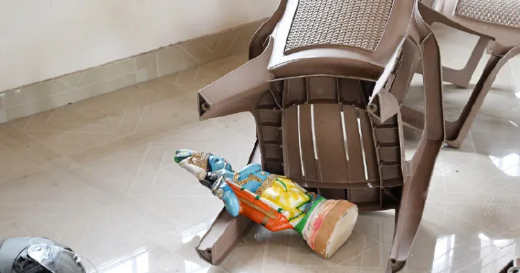 ഹിന്ദു മതപാഠശാല അടിച്ചു തകര്‍ത്തനിലയില്‍