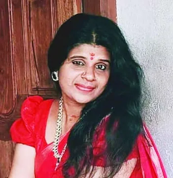 വിനീത വേണാട്ട്