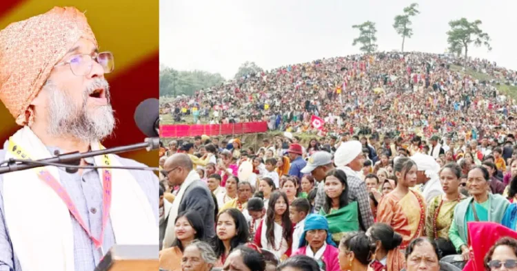സെങ് ഖിഹ്ലാങ്ങിനെ ആര്‍എസ്എസ് ആസാം ക്ഷേത്ര പ്രചാര്‍ പ്രമുഖ് ഡോ. സുനില്‍ മൊഹന്തി അഭിസംബോധന ചെയ്യുന്നു, മേഘാലയയുടെ പടിഞ്ഞാറന്‍ ജയന്തിയ മലനിരകളില്‍ നടന്ന സെങ് ഖിഹ്ലാങ്ങ് ആഘോഷത്തില്‍ നിന്ന്
